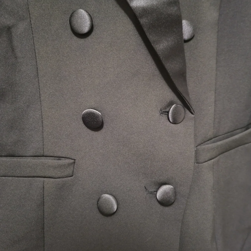 JustFab black women's small blazer - Picture 5 of 8